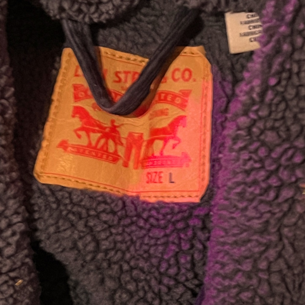 Levi's jacket - Picture 2 of 2